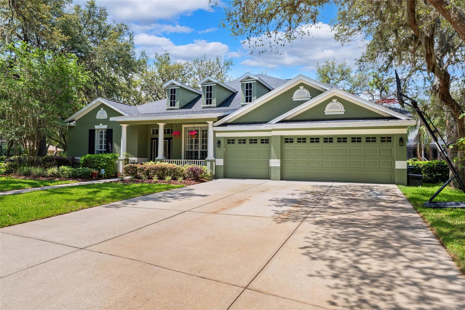Image 4 of 59 For 16039 Ternglade Drive
