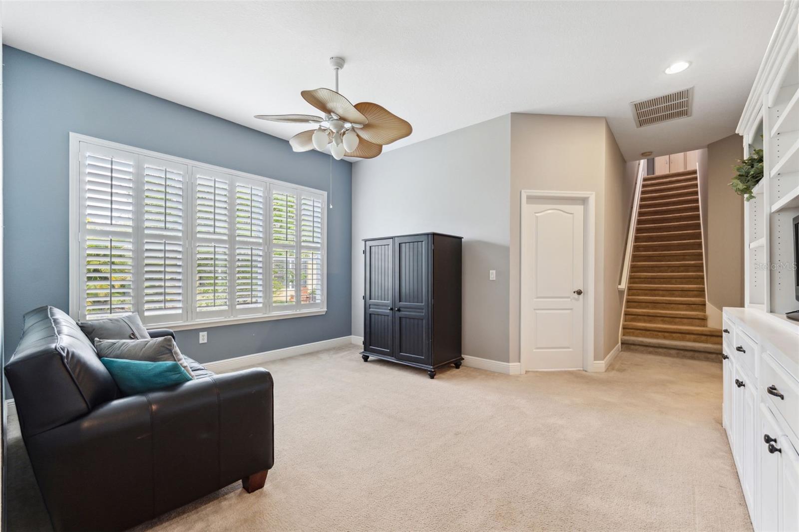 Image 41 of 59 For 16039 Ternglade Drive