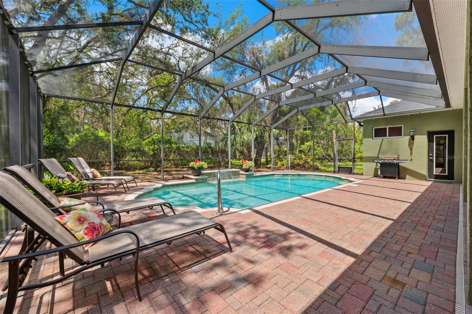 Image 50 of 59 For 16039 Ternglade Drive