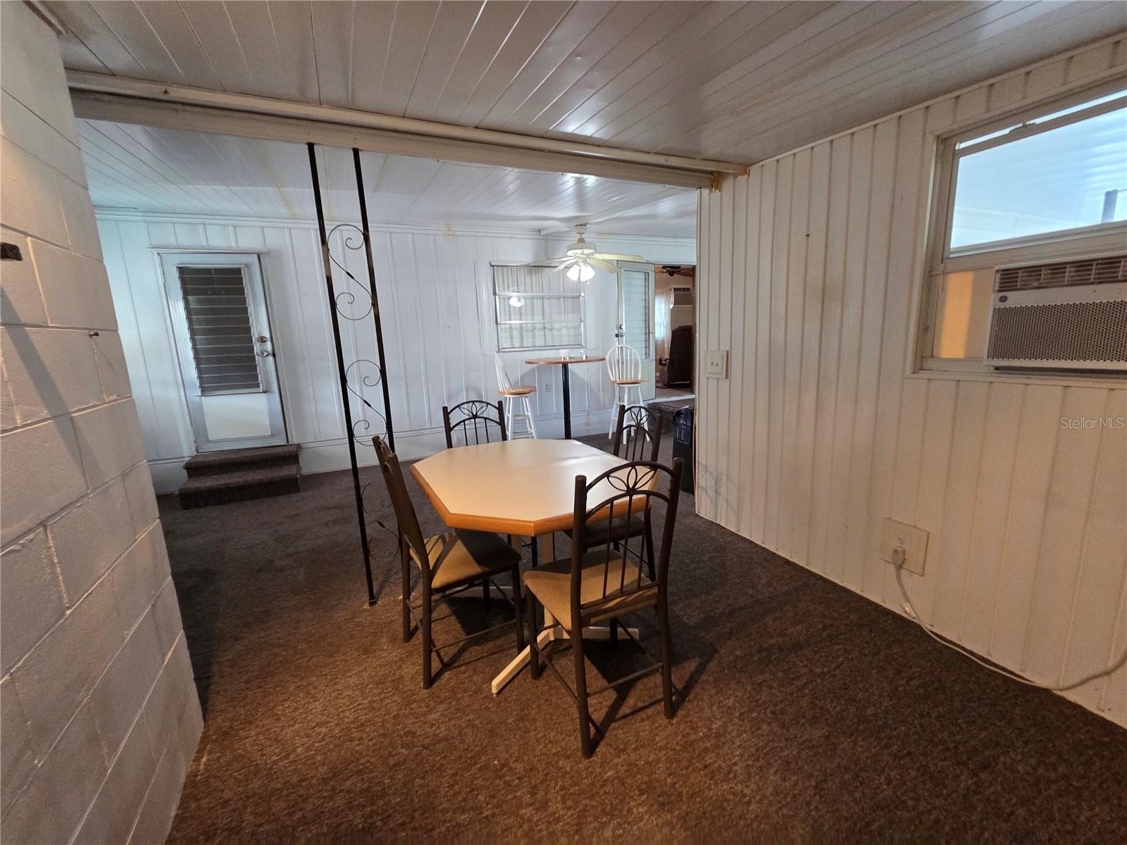 Image 13 of 50 For 4927 Coral Street