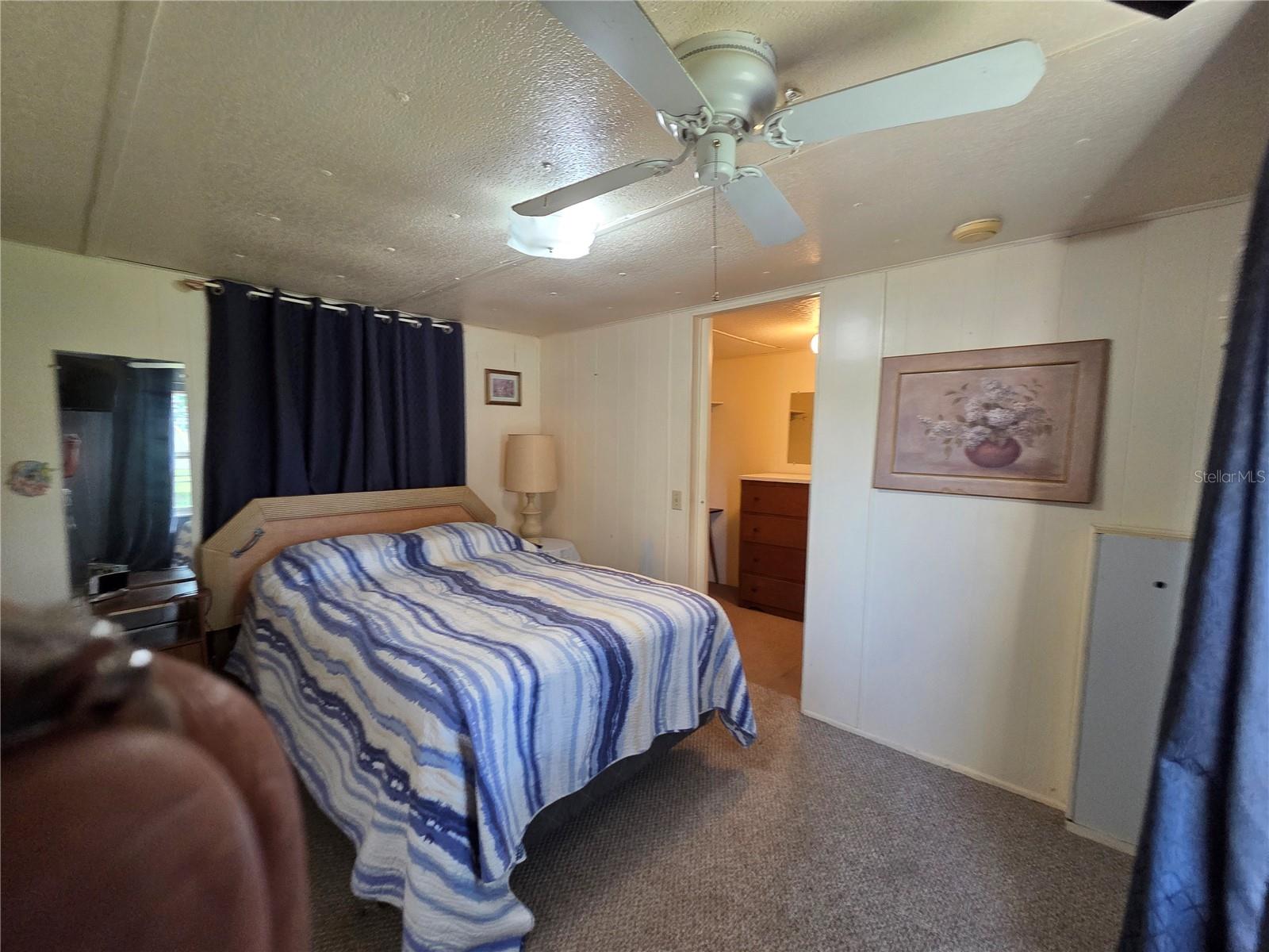 Image 33 of 50 For 4927 Coral Street