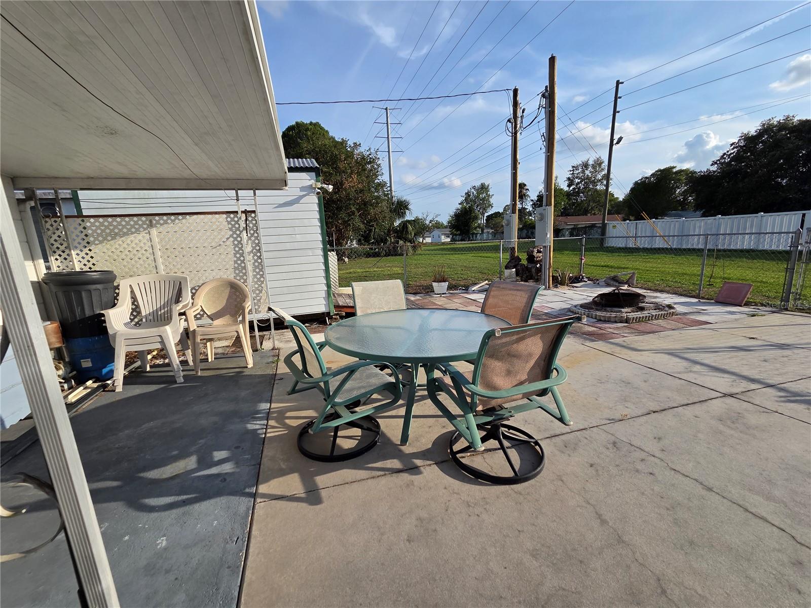 Image 49 of 50 For 4927 Coral Street