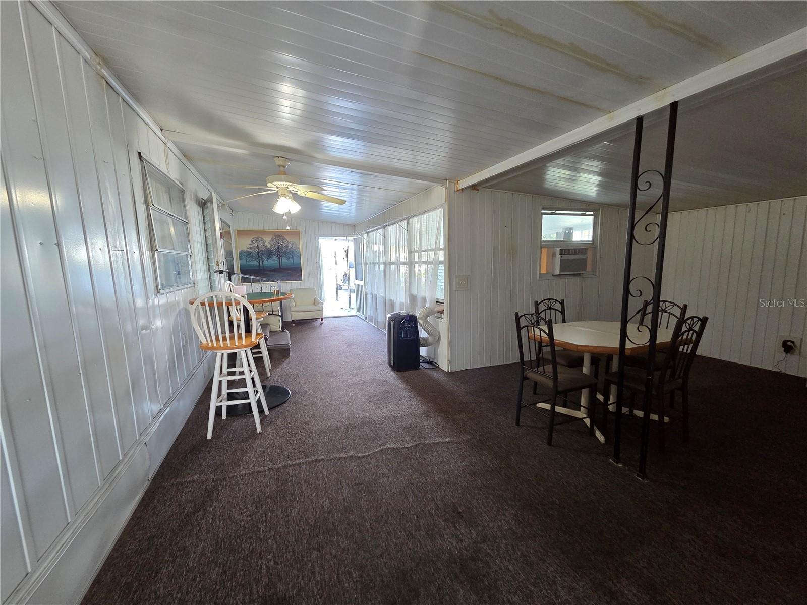 Image 8 of 50 For 4927 Coral Street