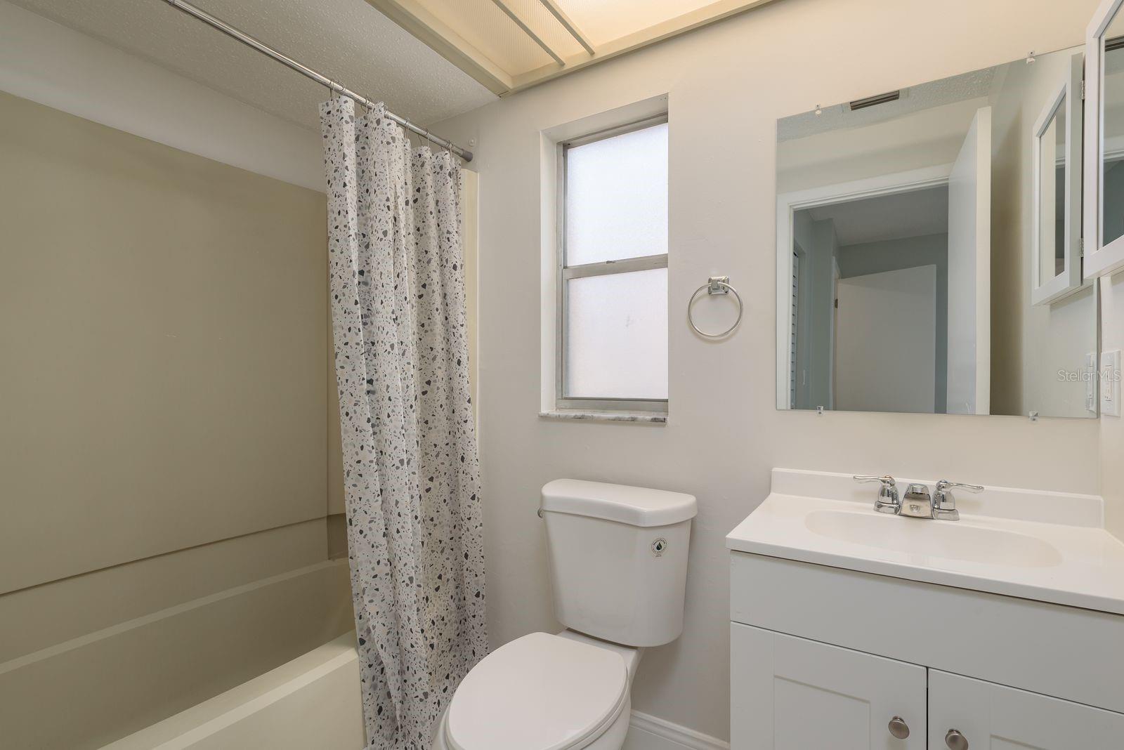Listing photo id 16 for 10841 Casa Grande Avenue