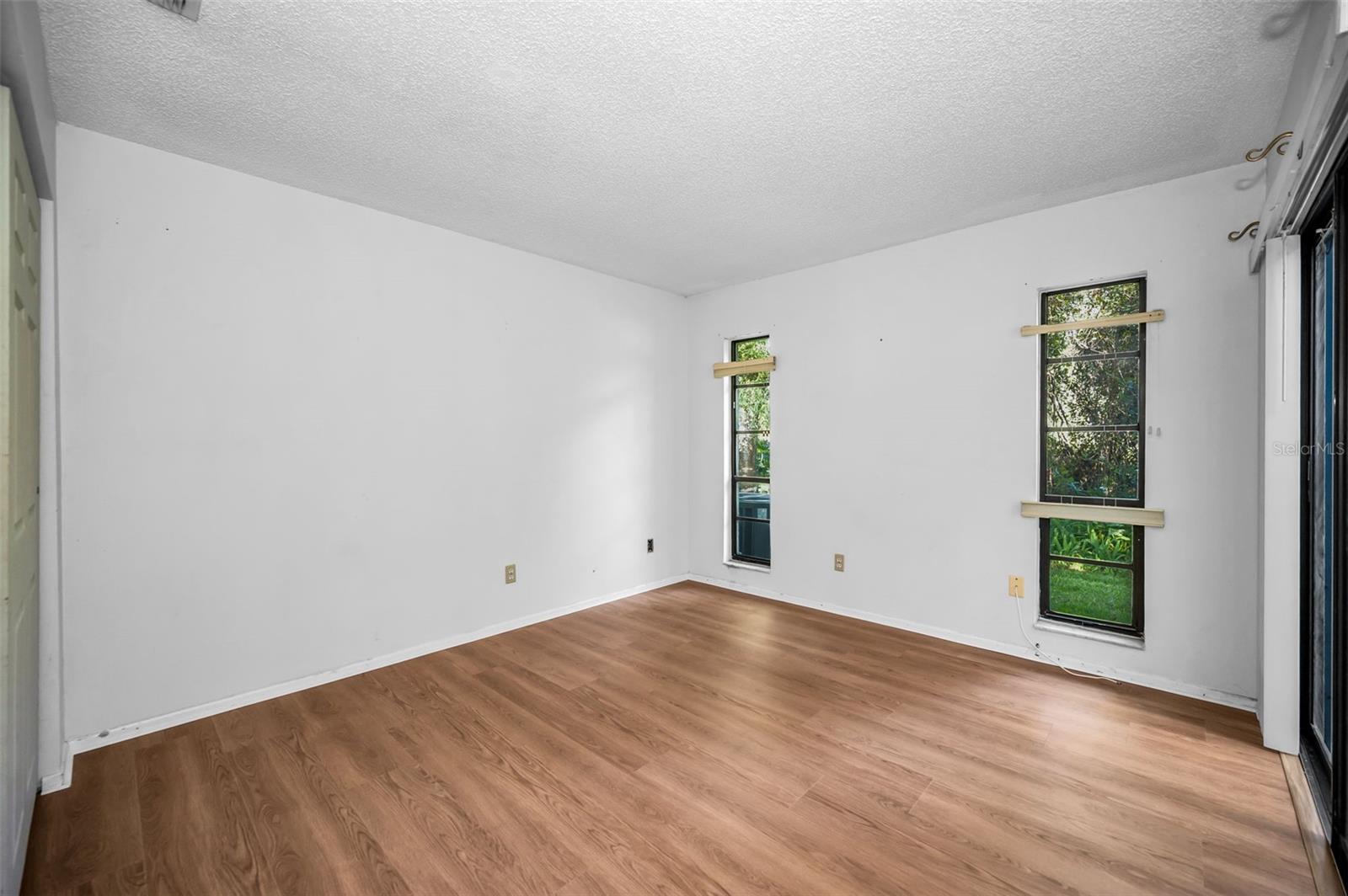 Image 29 of 61 For 3500 Magnolia Ridge Circle 405