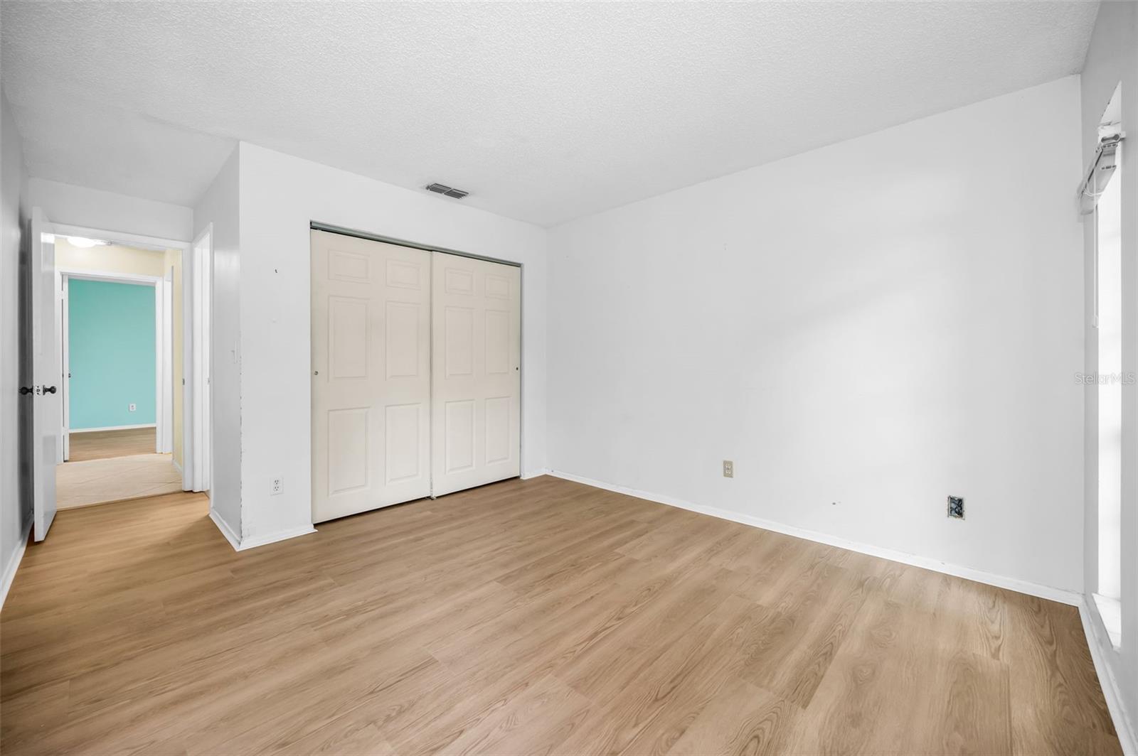 Image 30 of 61 For 3500 Magnolia Ridge Circle 405
