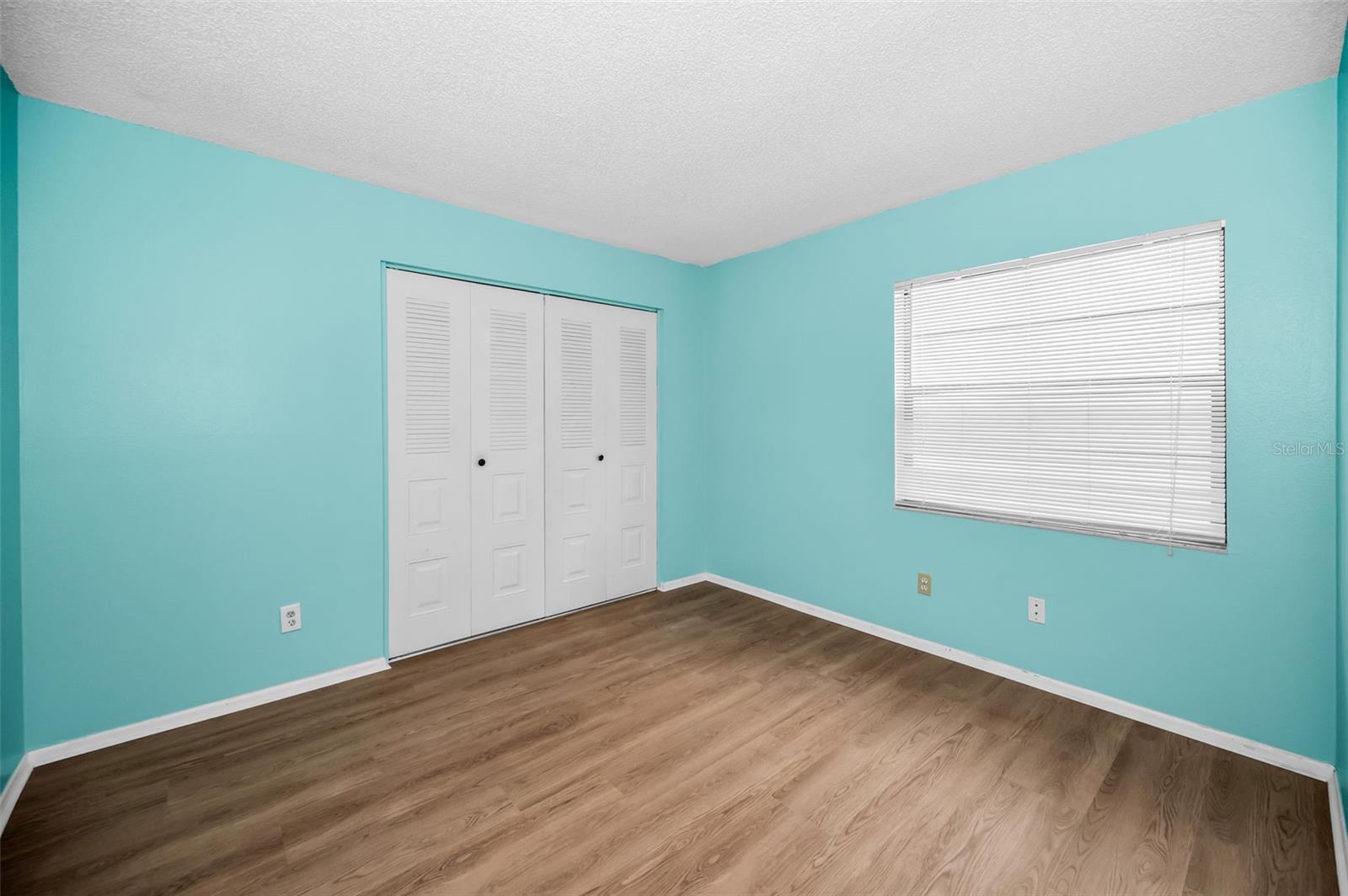 Image 33 of 61 For 3500 Magnolia Ridge Circle 405