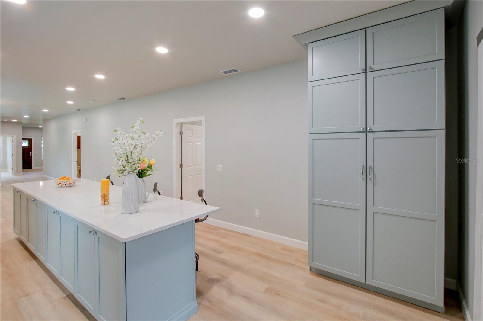 Image 13 of 37 For 494 39th Avenue N