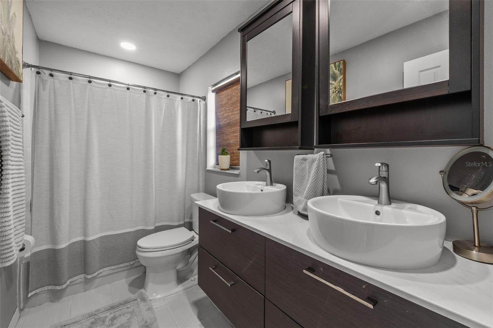 Image 18 of 27 For 1720 Fruitridge Street