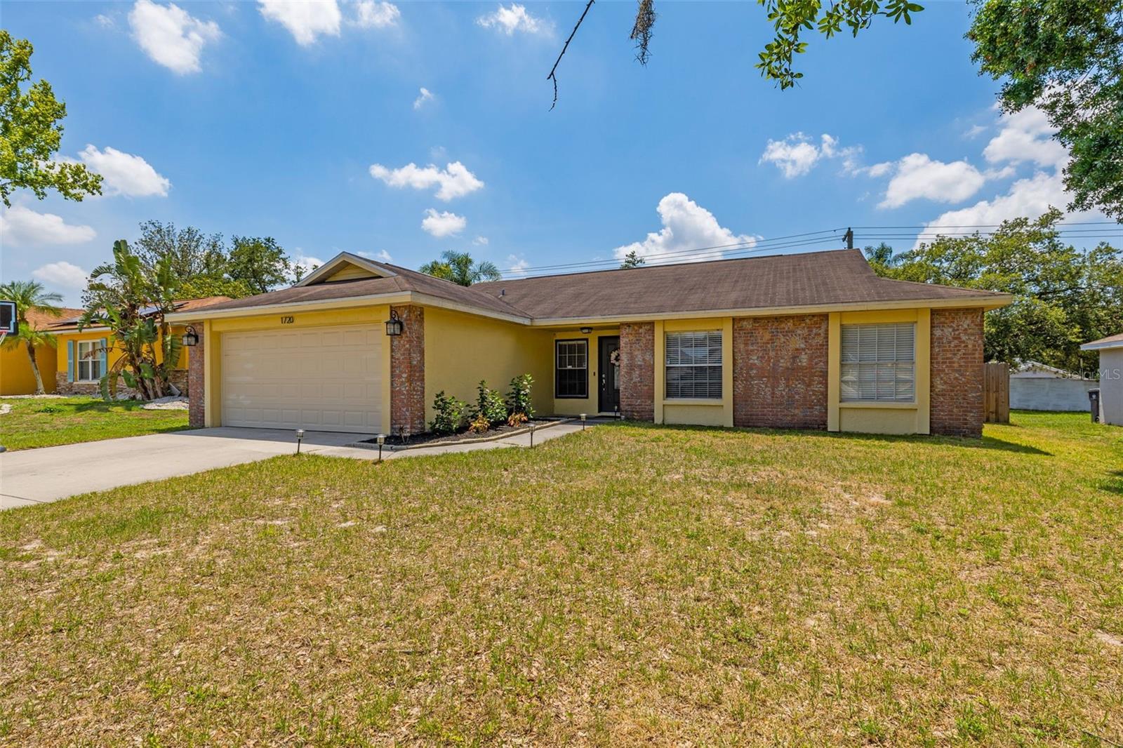 Image 2 of 27 For 1720 Fruitridge Street