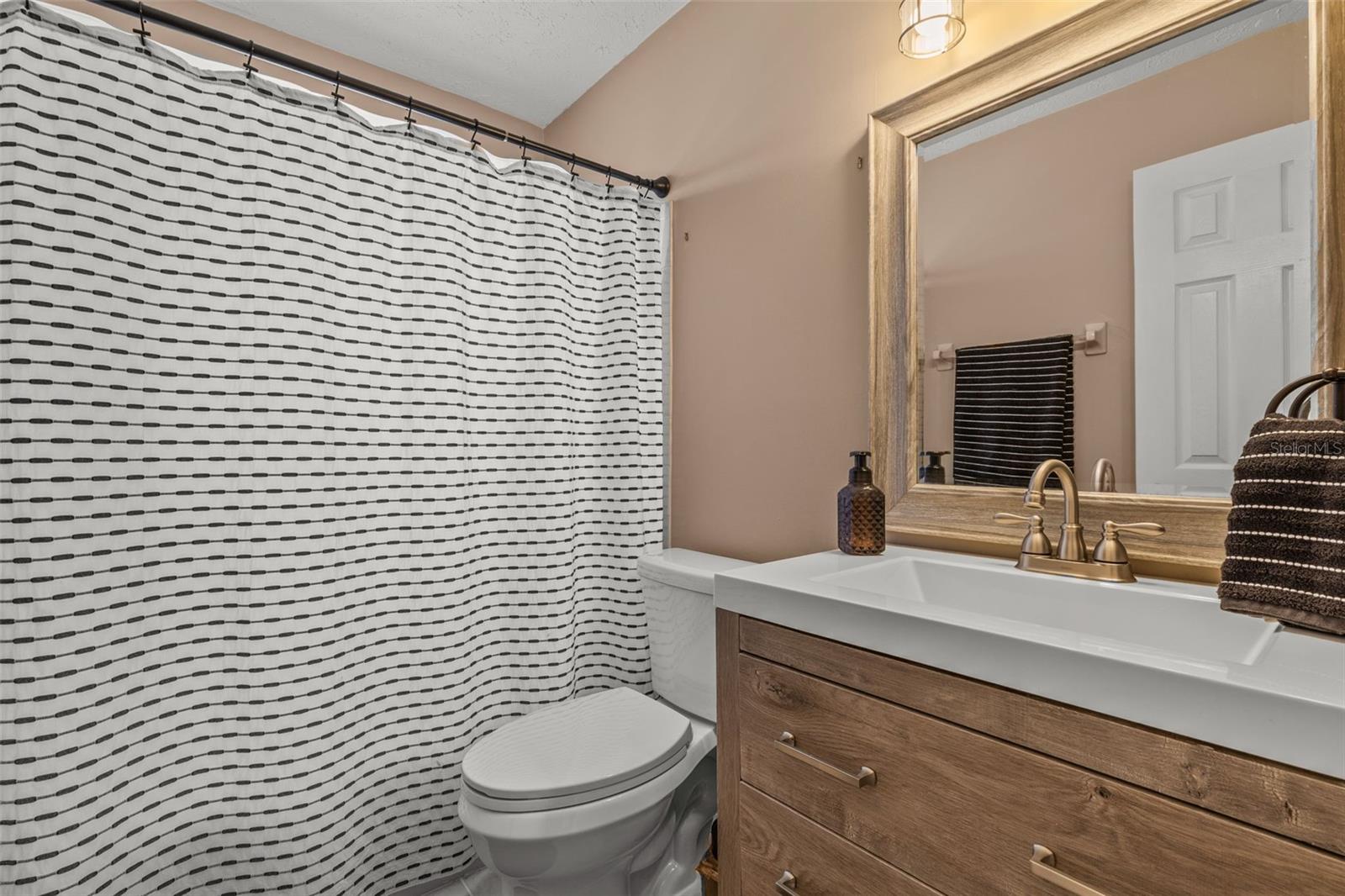 Image 22 of 27 For 1720 Fruitridge Street