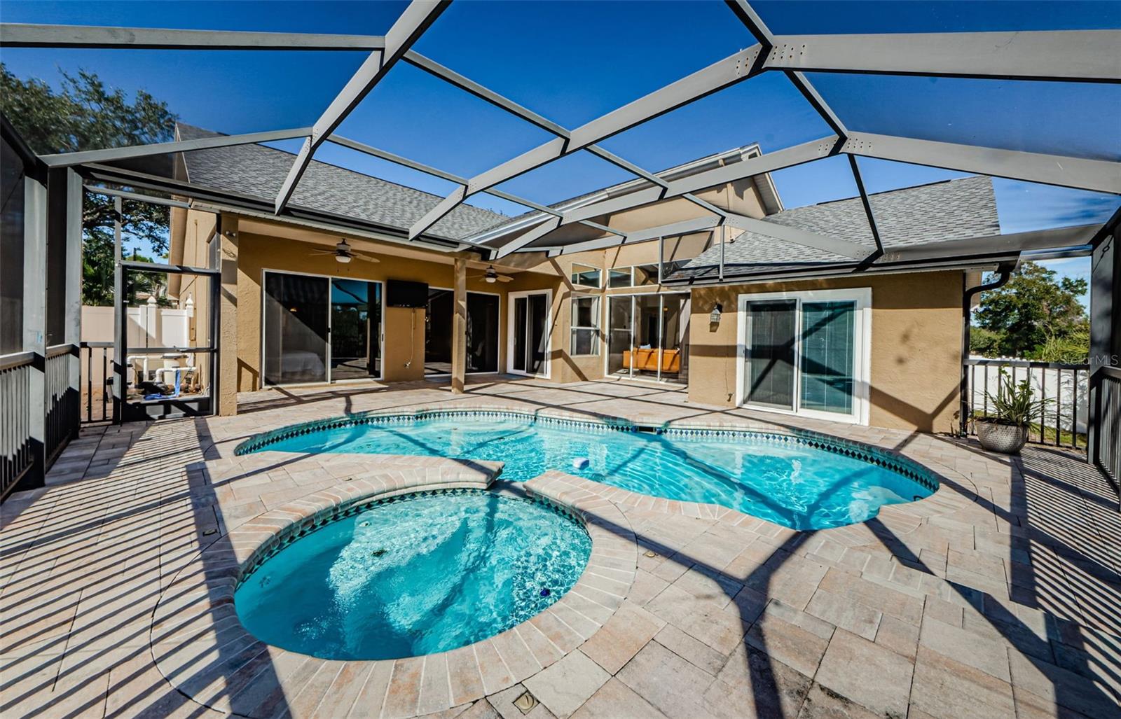 Image 5 of 29 For 957 Westwinds Boulevard