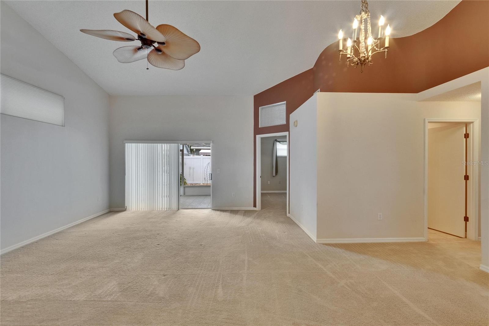Image 11 of 37 For 2527 Wrencrest Circle