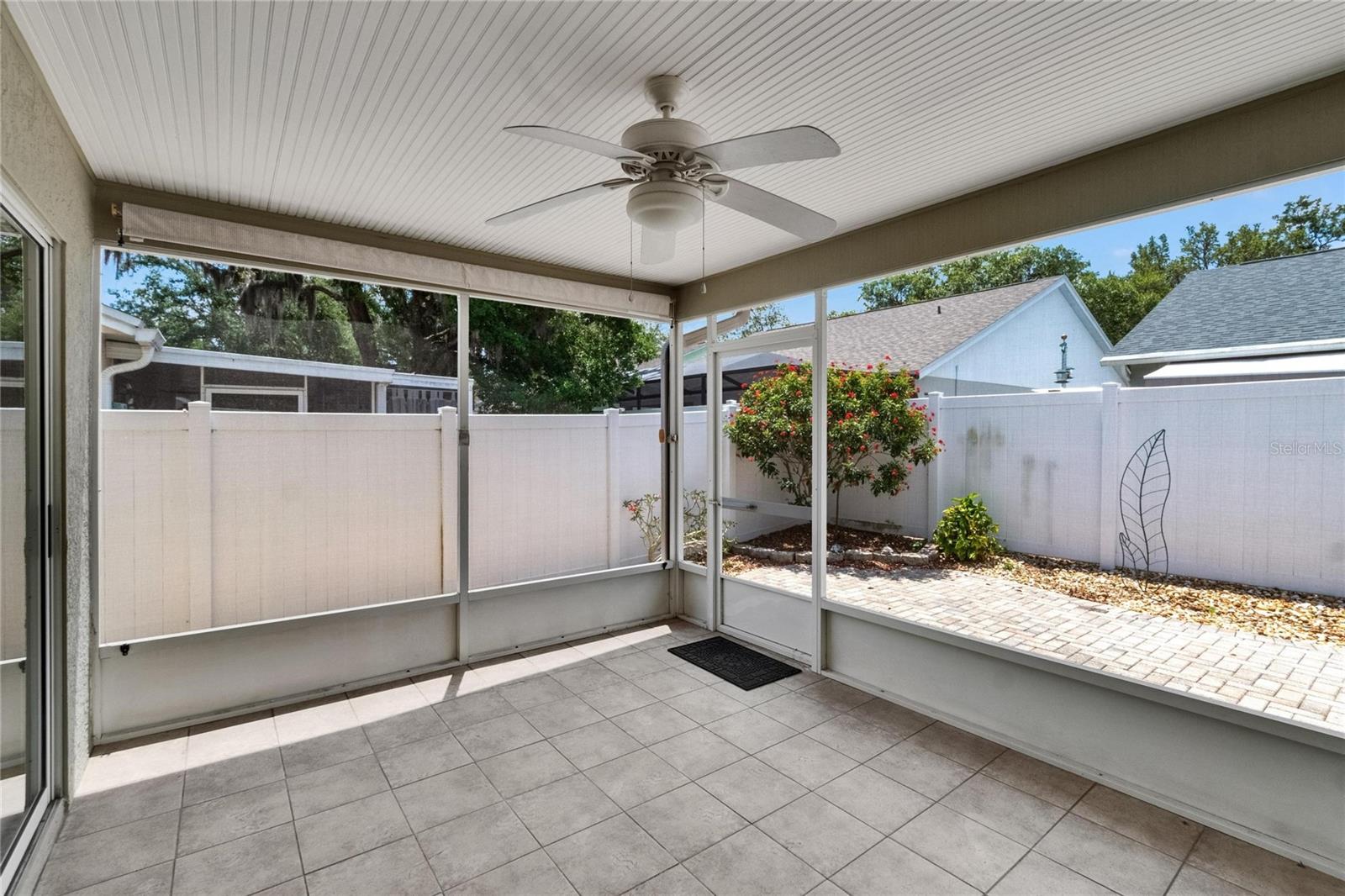 Image 27 of 37 For 2527 Wrencrest Circle