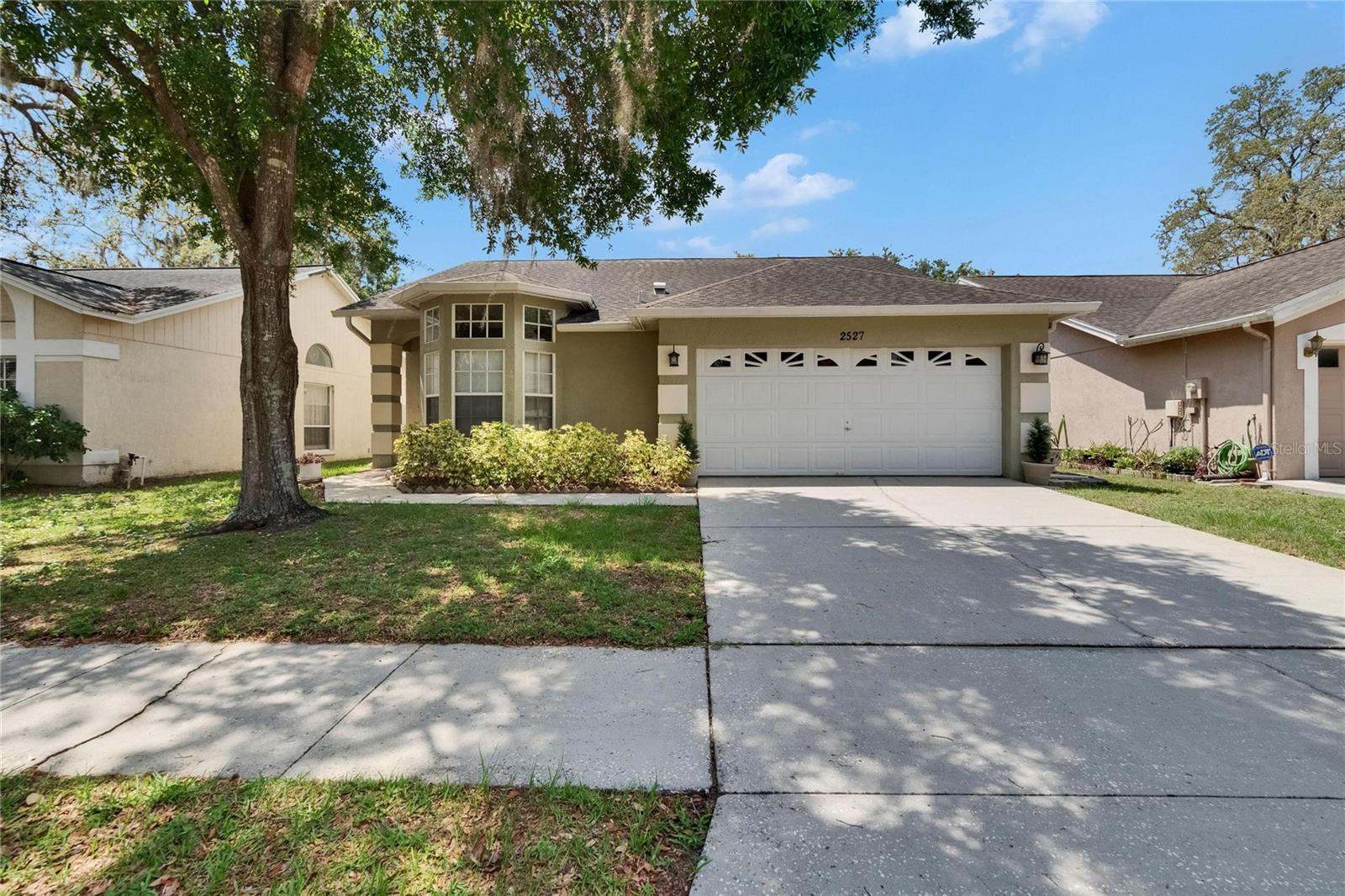 Image 37 of 37 For 2527 Wrencrest Circle