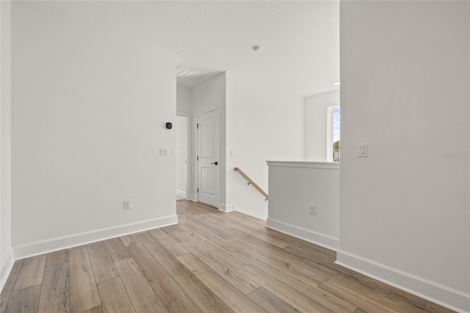 Image 21 of 39 For 2039 Amelia Bay Place