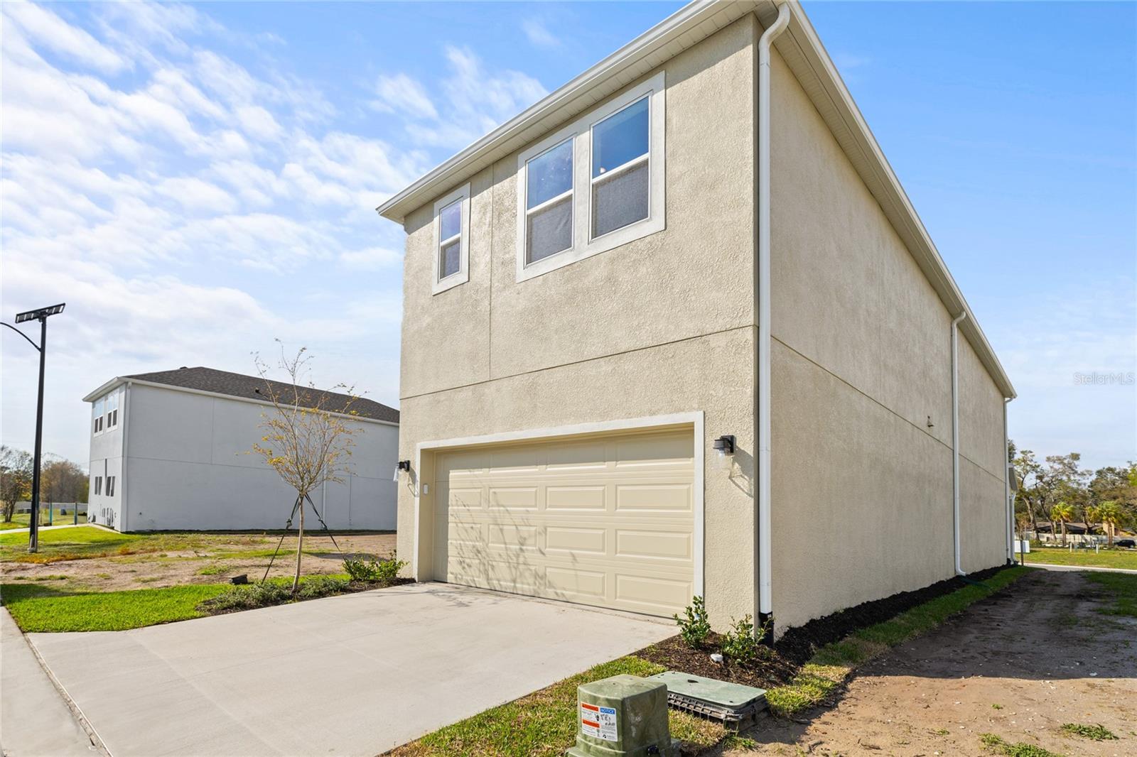 Image 39 of 39 For 2039 Amelia Bay Place