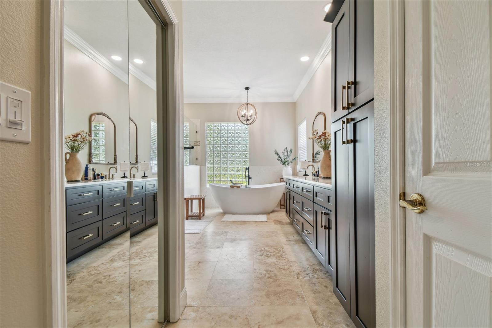 Image 13 of 98 For 1877 Muirfield Way