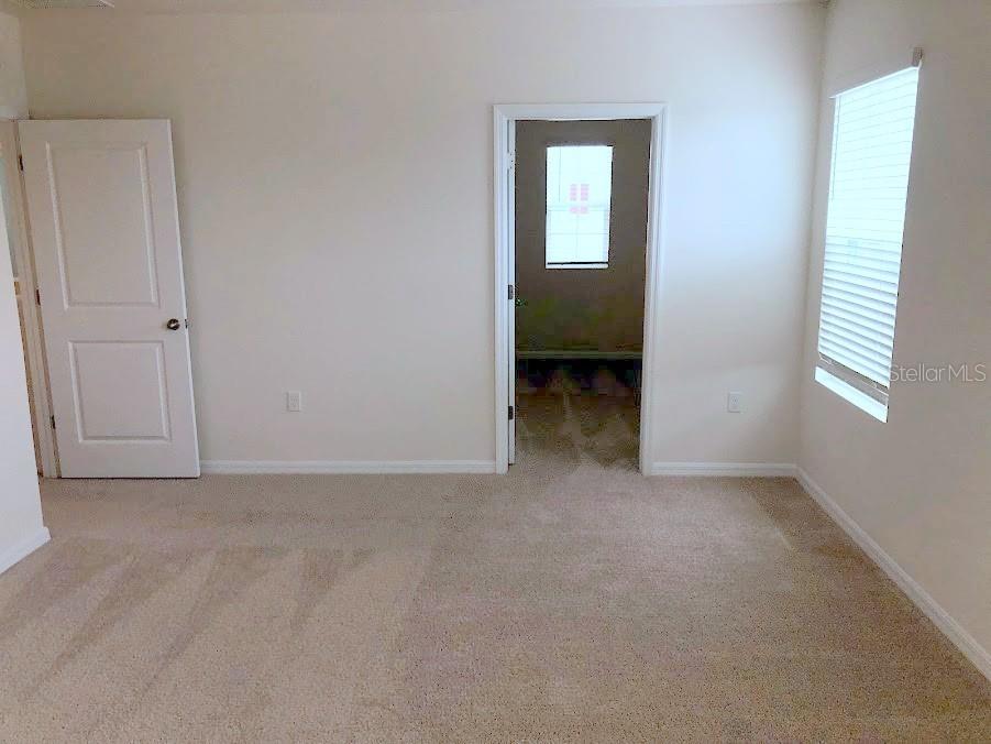 Image 11 of 14 For 11150 Leland Groves Drive