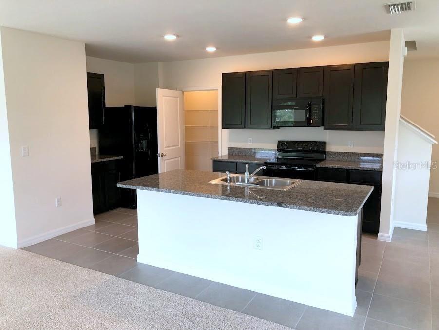 Image 4 of 14 For 11150 Leland Groves Drive