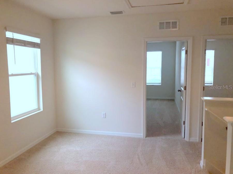 Image 7 of 14 For 11150 Leland Groves Drive