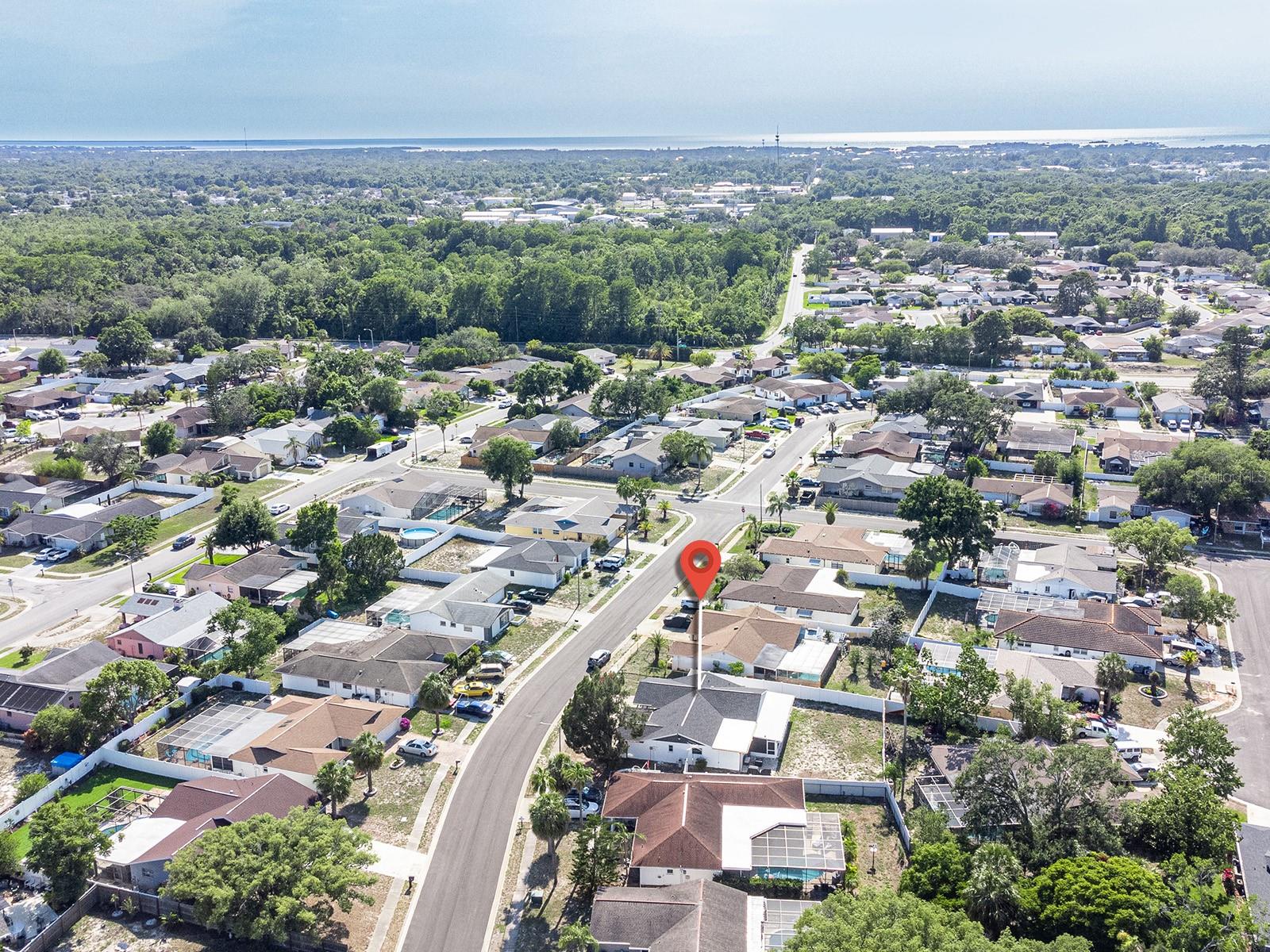 Listing photo id 3 for 7131 Vista Way