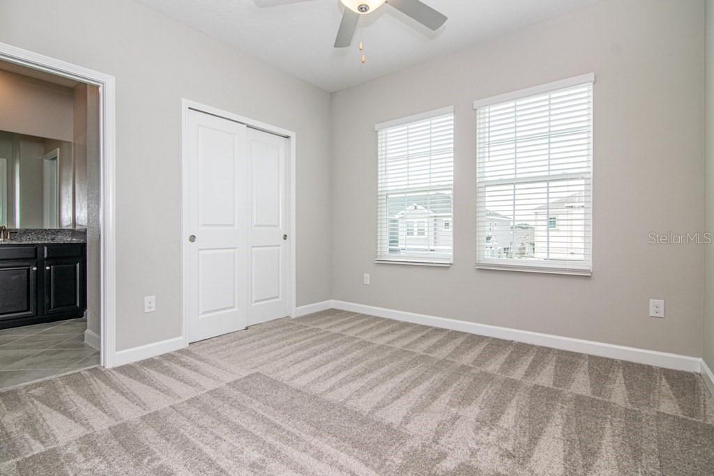 Image 19 of 34 For 18628 Noble Caspian Drive