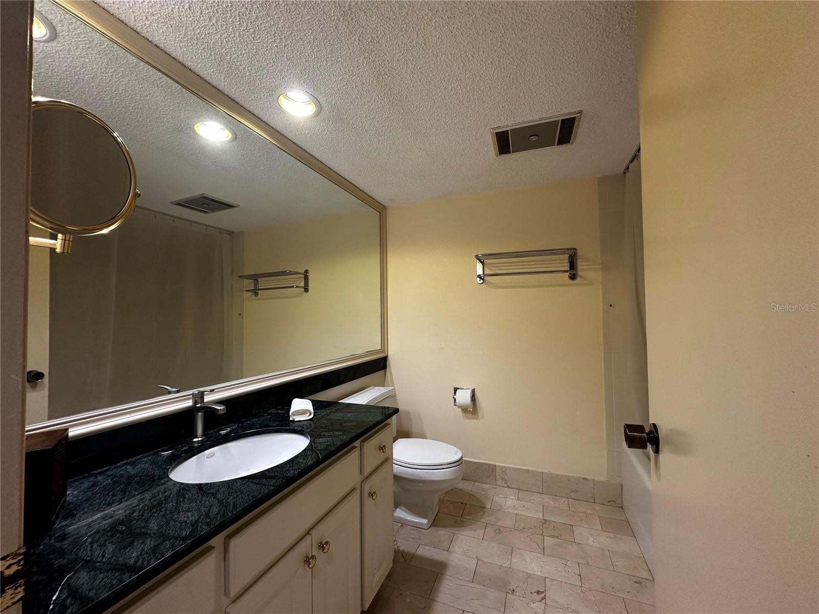 Image 10 of 12 For 29129 Bay Hollow Drive 3205
