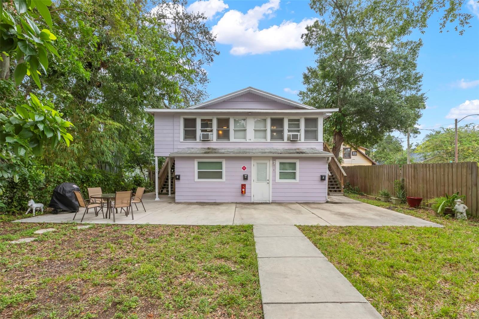 Image 3 of 49 For 1115 Highland Street N