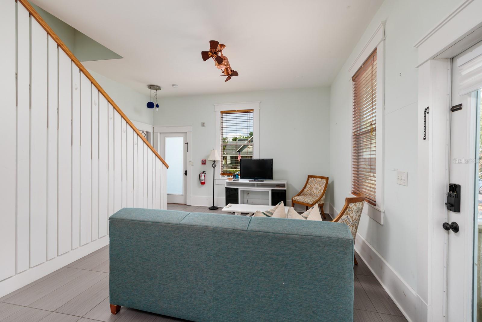 Image 12 of 54 For 457 8th Avenue N