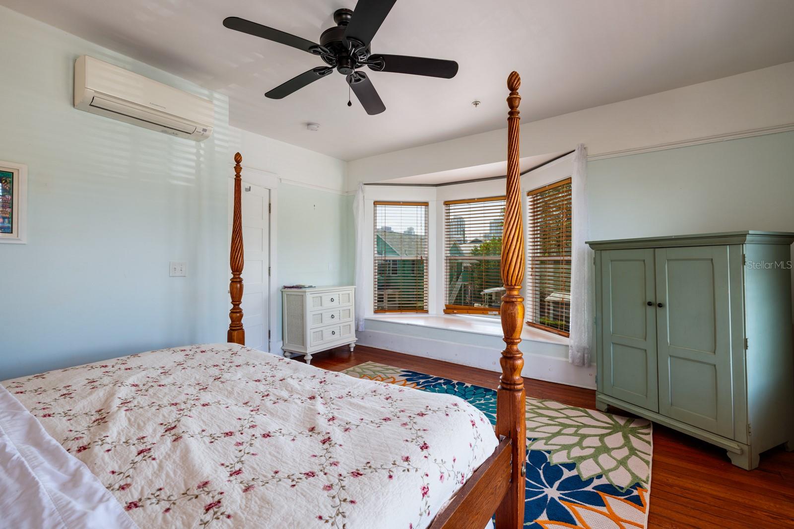 Image 15 of 54 For 457 8th Avenue N