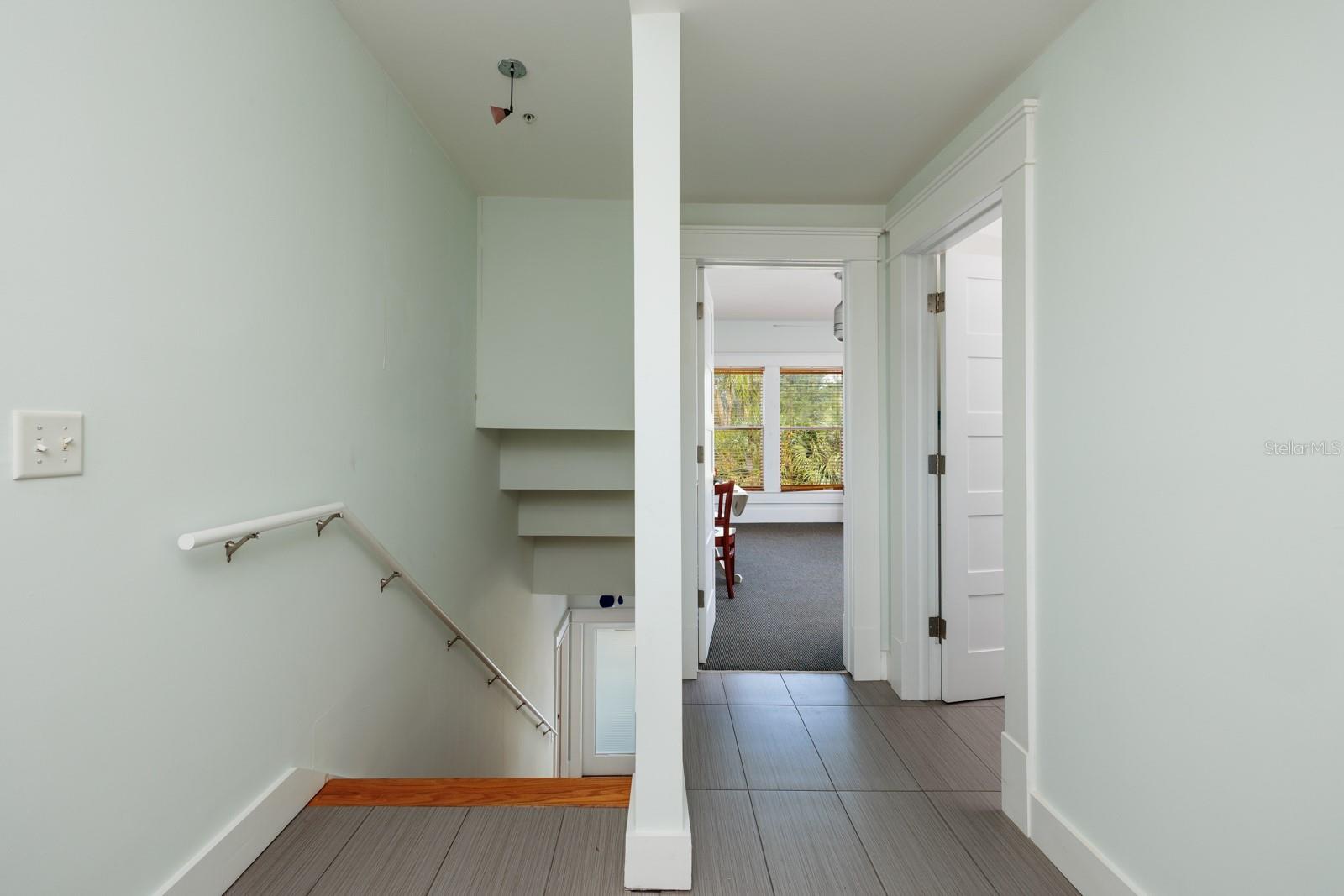 Image 24 of 54 For 457 8th Avenue N