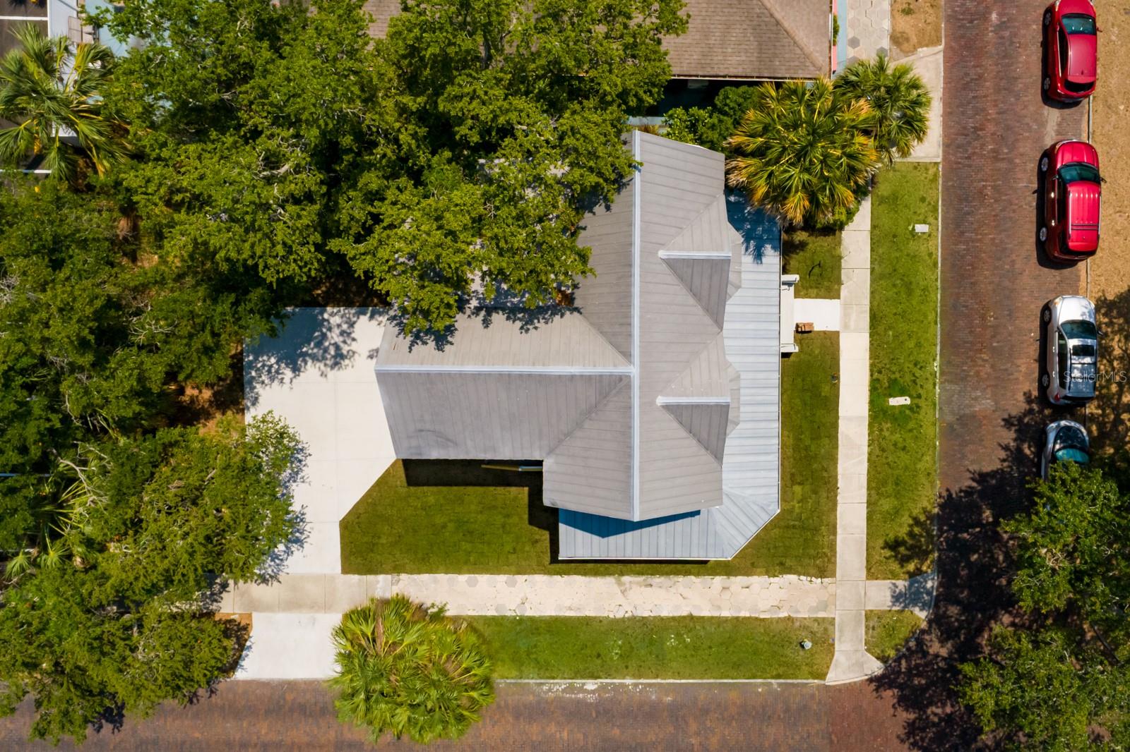 Image 44 of 54 For 457 8th Avenue N