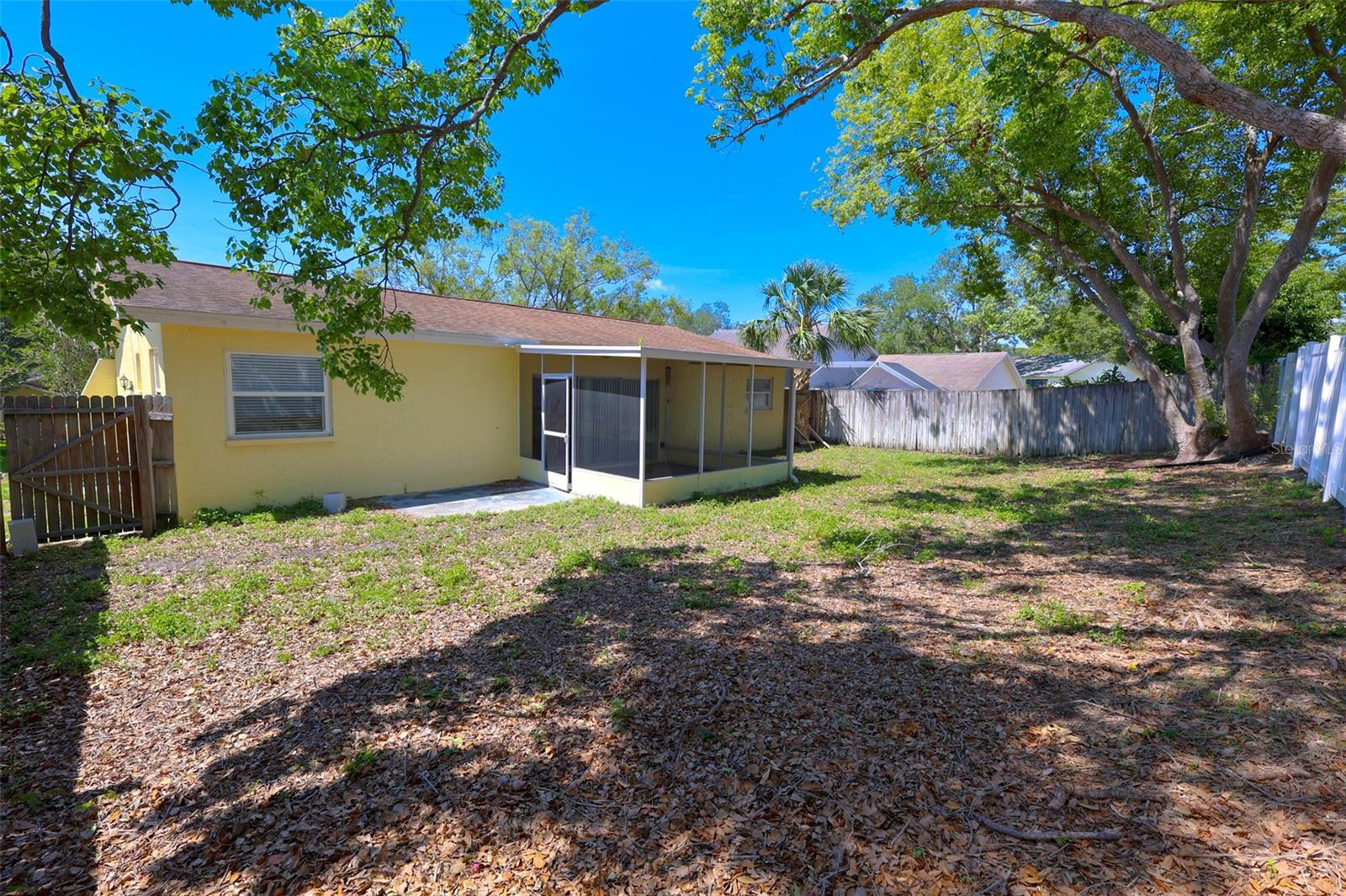 Listing photo id 20 for 220 Talley Drive