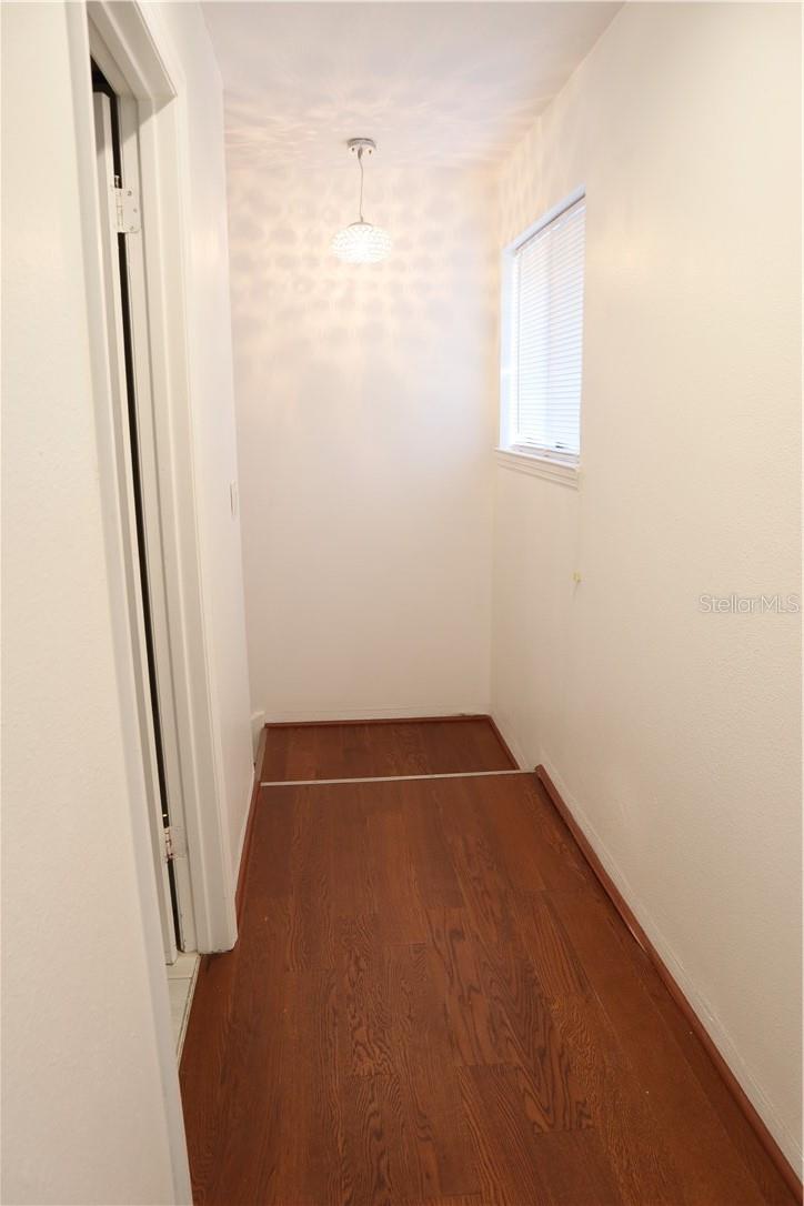 Image 7 of 19 For 6262 142nd Avenue N 1009