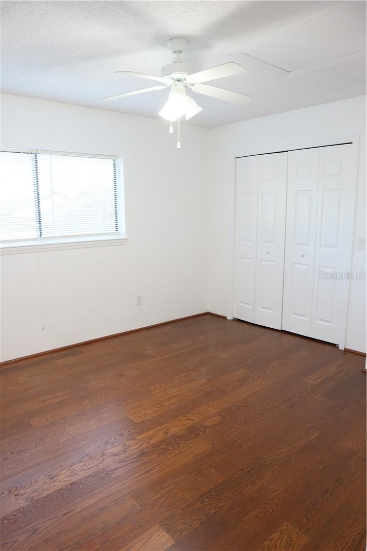 Image 9 of 19 For 6262 142nd Avenue N 1009
