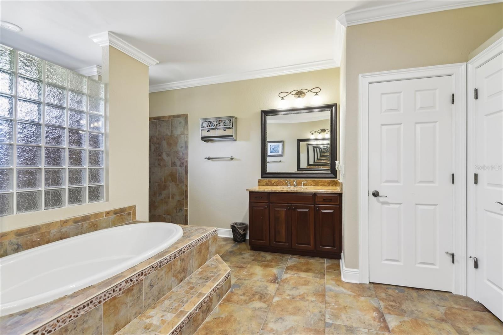Image 31 of 48 For 3404 Sevilla Street