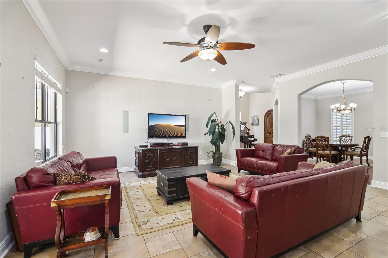 Image 8 of 48 For 3404 Sevilla Street