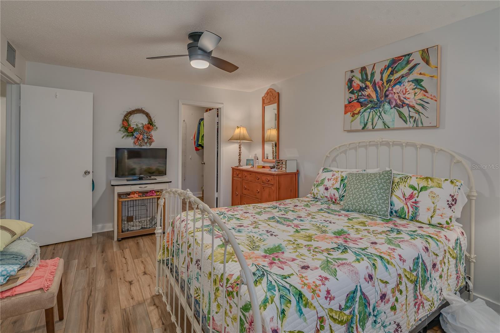 Image 18 of 37 For 1710 Belleair Forest Drive A