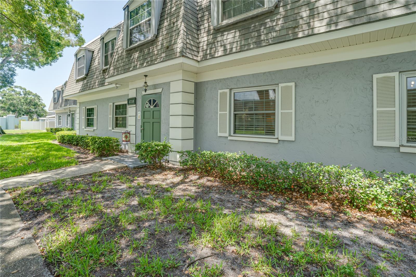 Image 34 of 37 For 1710 Belleair Forest Drive A