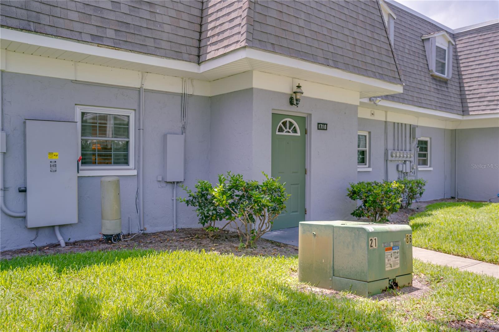 Image 36 of 37 For 1710 Belleair Forest Drive A