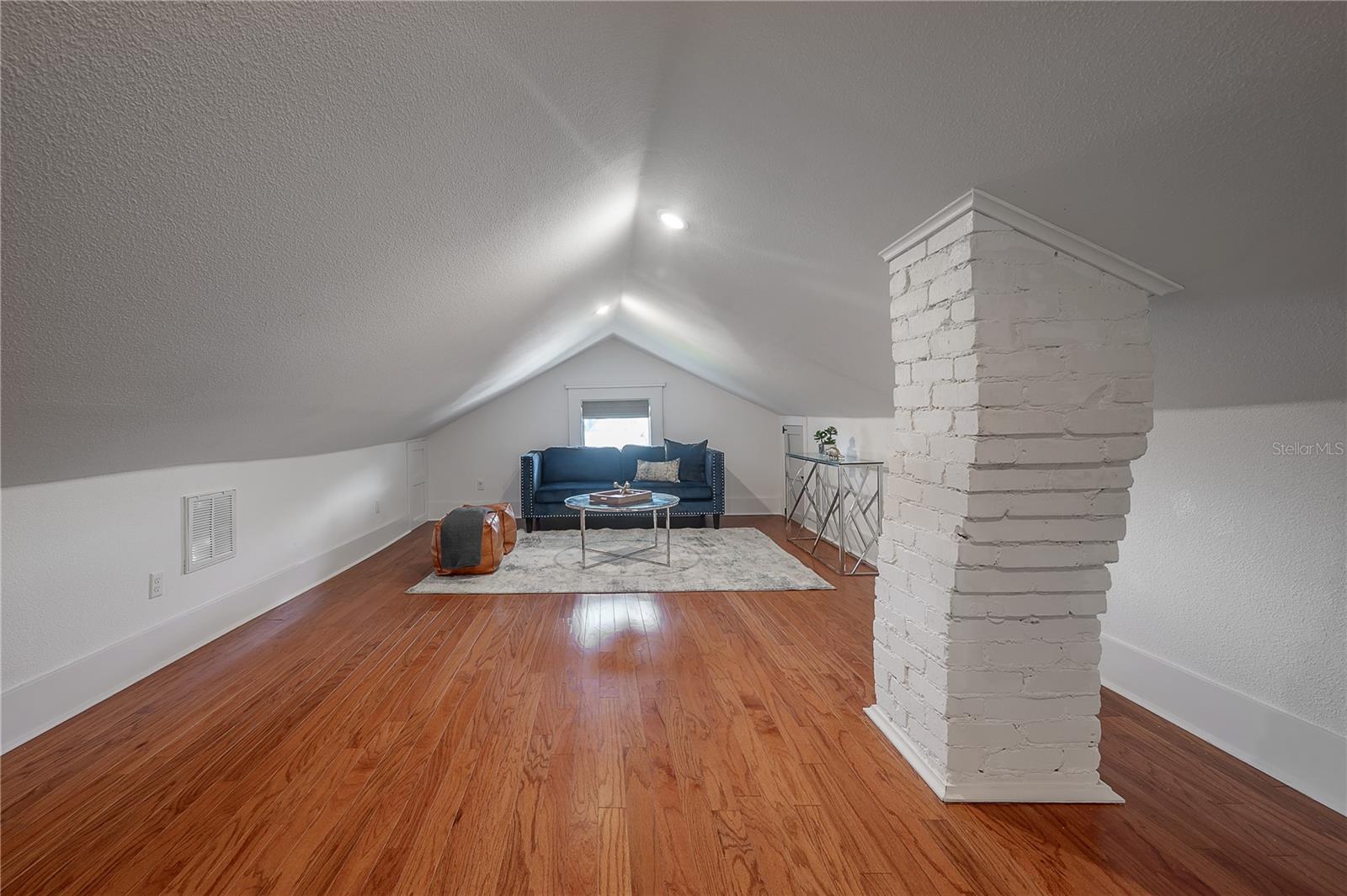 Image 41 of 46 For 5301 Central Avenue