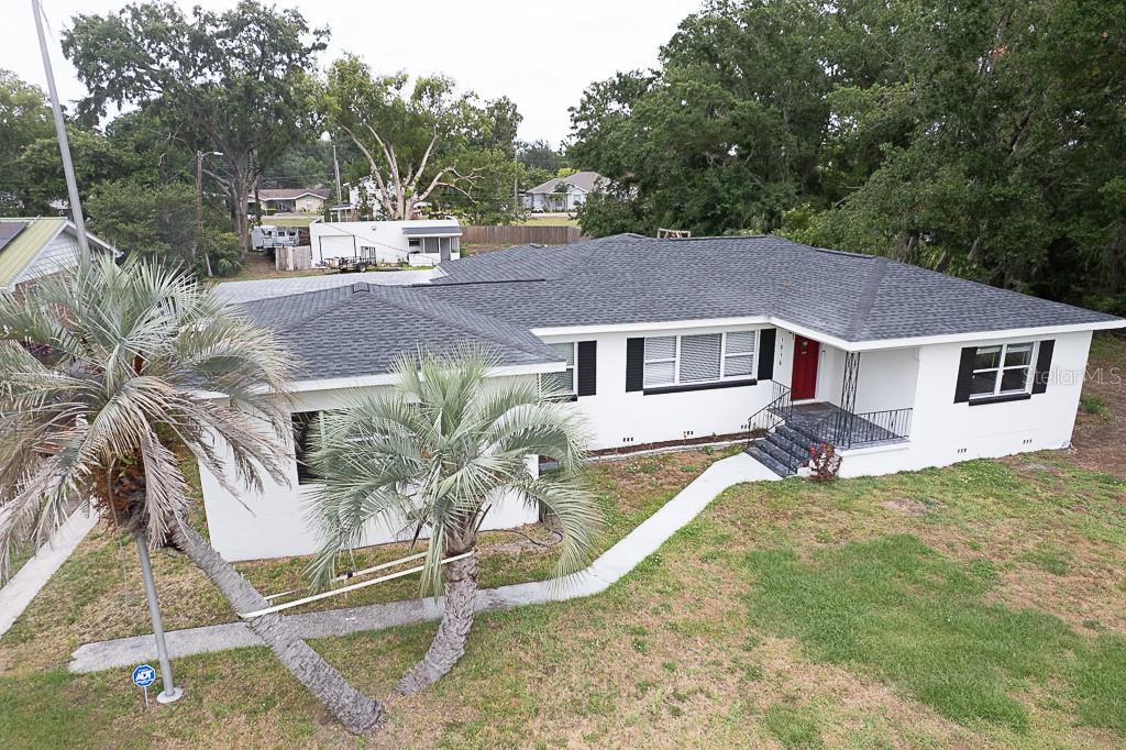 Image 3 of 44 For 1816 Lake Parker Drive