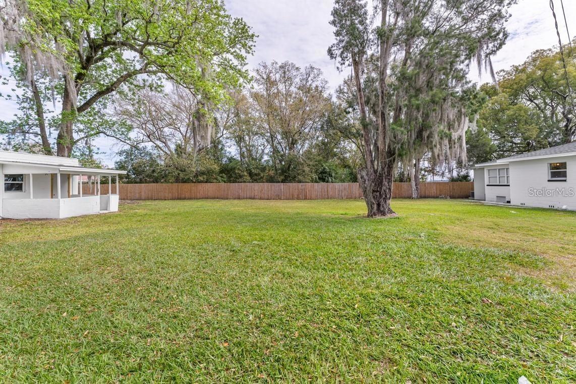 Image 38 of 44 For 1816 Lake Parker Drive