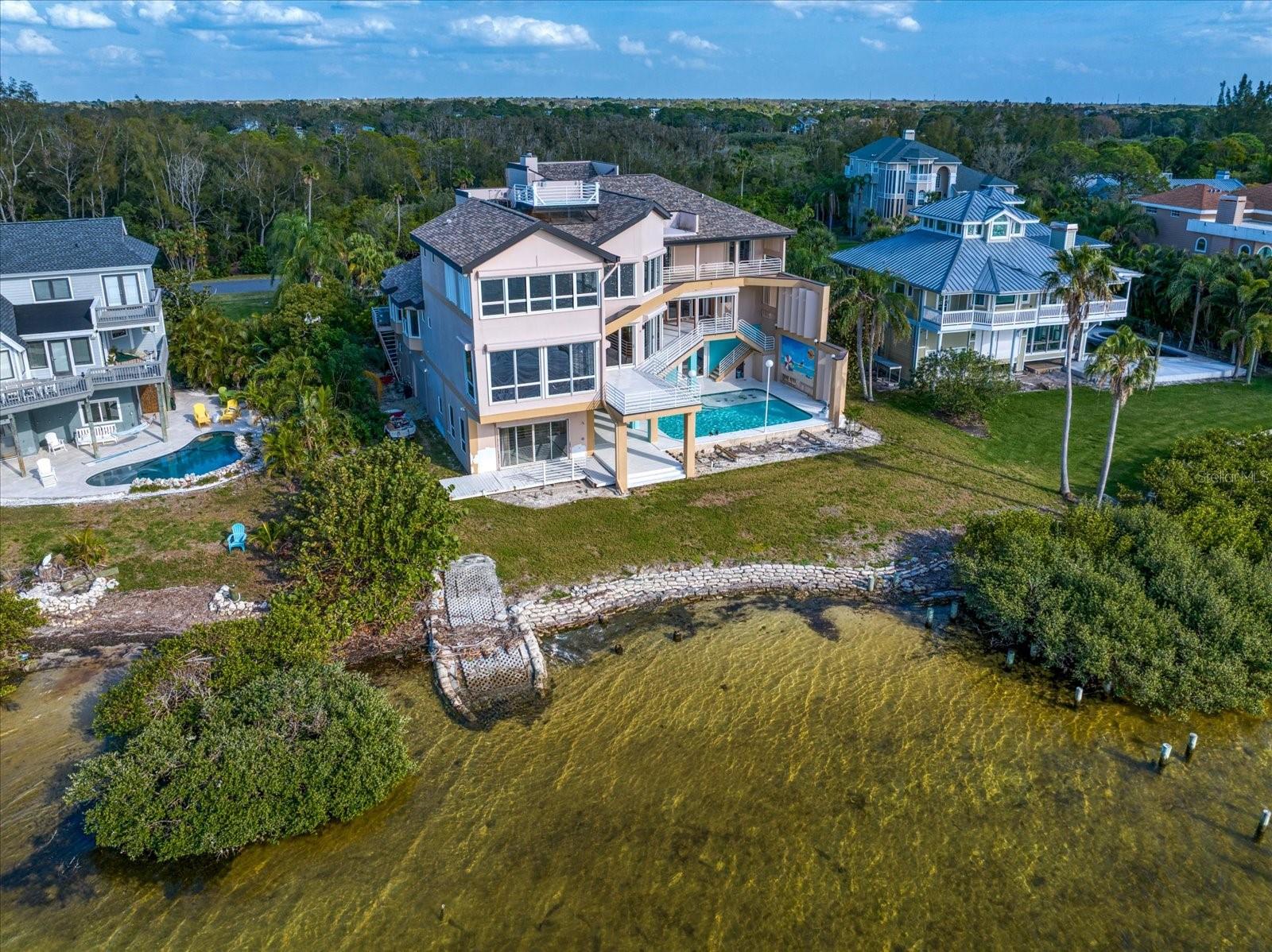 Image 41 of 47 For 812 Point Seaside Drive