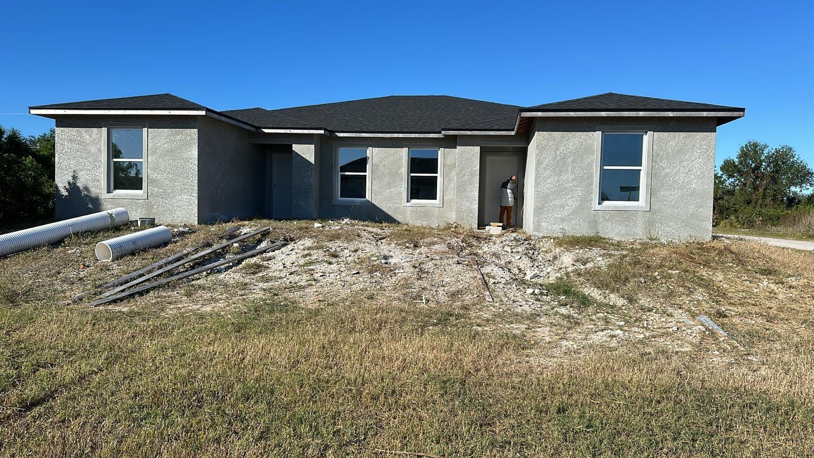 Image 2 of 25 For 6977 Hawksbury Street