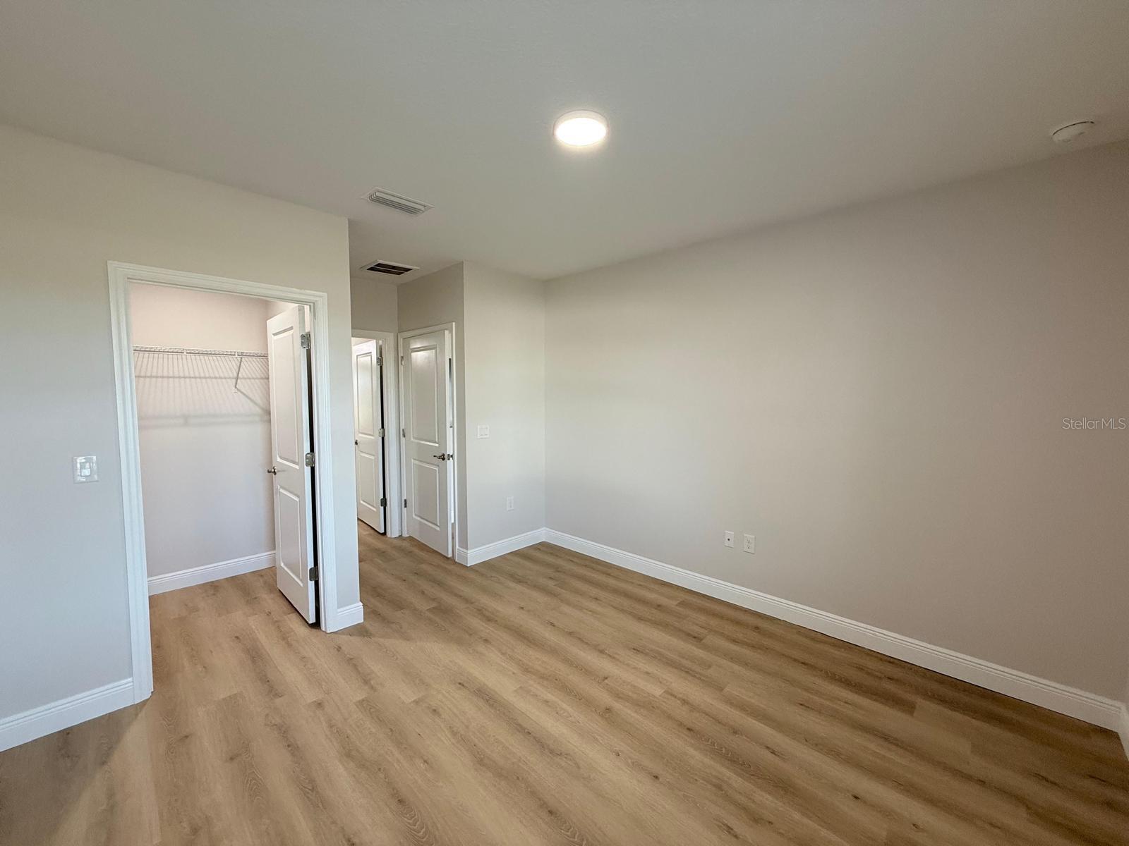 Image 25 of 25 For 6977 Hawksbury Street