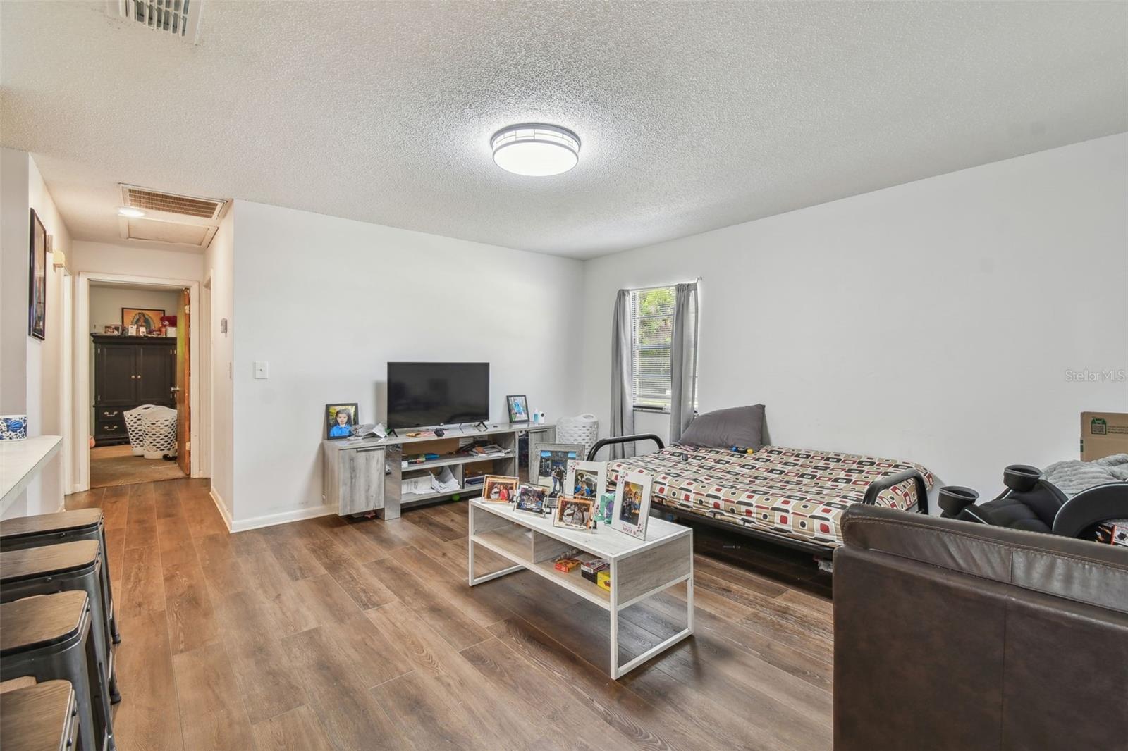 Image 18 of 45 For 38602 2nd Avenue