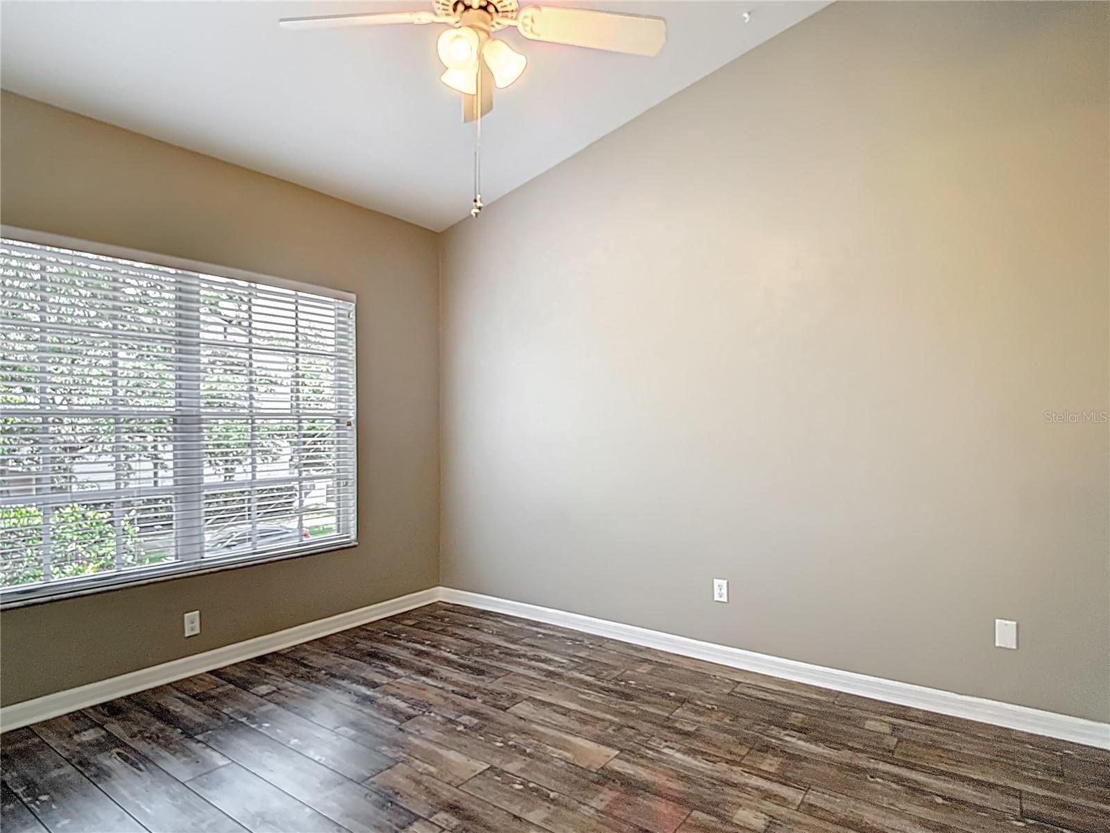 Image 20 of 45 For 1211 Horatio Street A