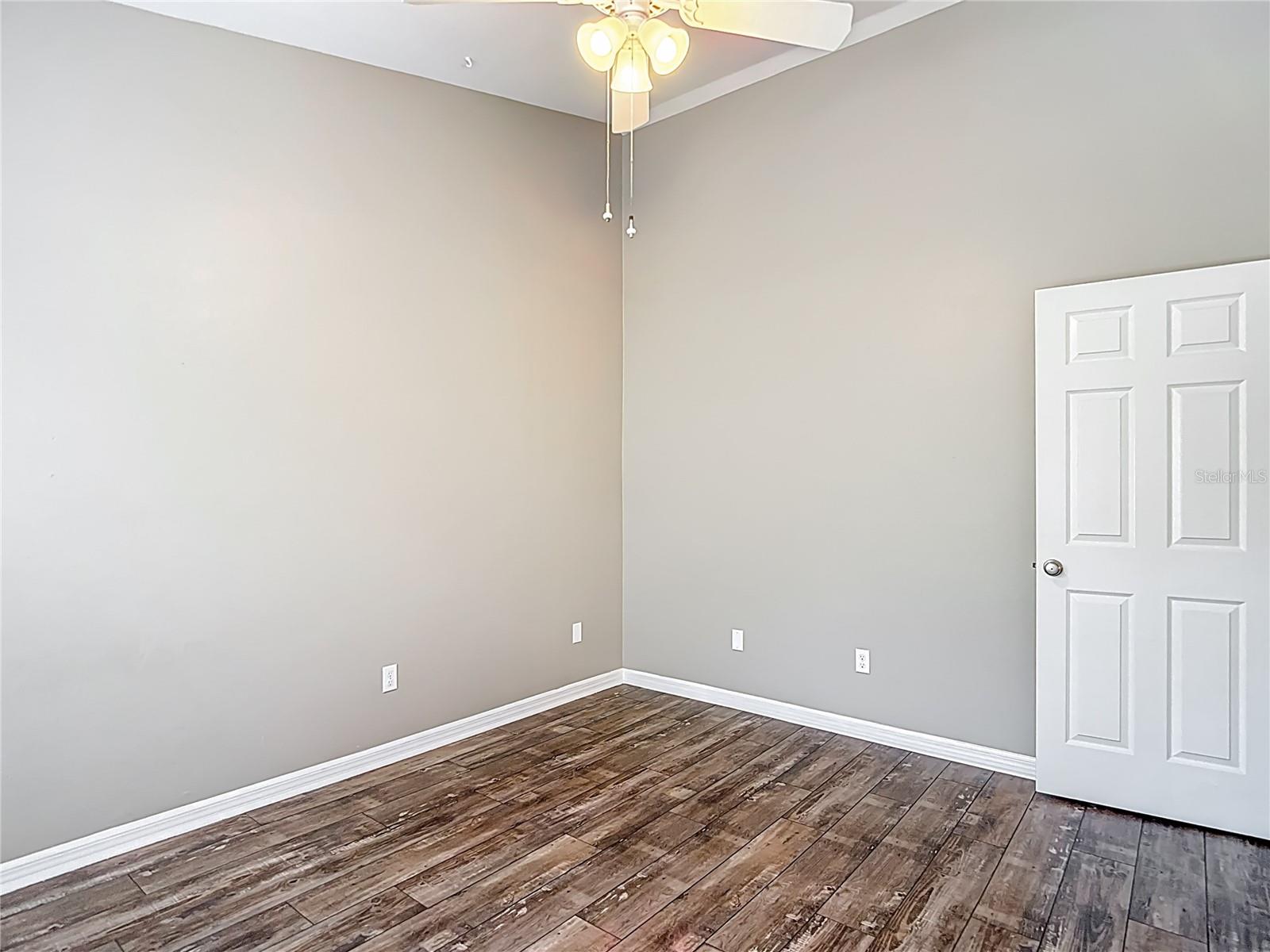 Image 32 of 45 For 1211 Horatio Street A